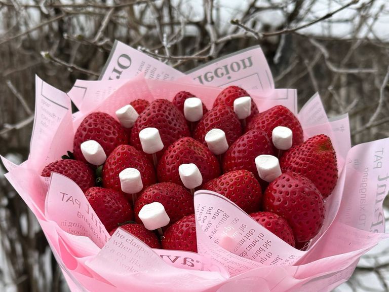 Букет из клубники "Базмин"