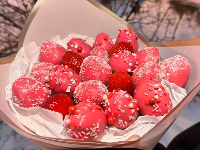 Букет из клубники "Эйфория"